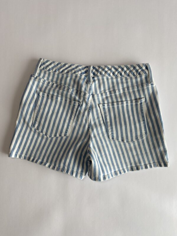 Universal Thread Women's Shorts Size 4/27R - Image 2